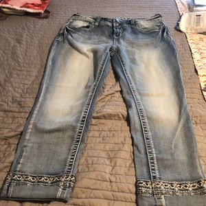 Wallflower jeans